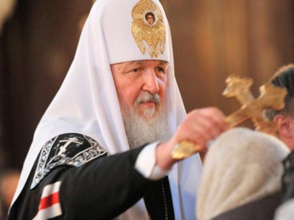 Идея «священной войны» уже была озвучена главой МИД РФ Сергеем Лавровым, который заявил на встрече в Женеве, что:  «Православный христиане подвергаются гонениям не только на Ближнем Востоке