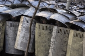 riot-police-use-ancient-military-tactics-and-shields-to-defend-themselves