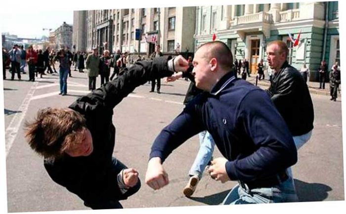 Казахи избили россиян