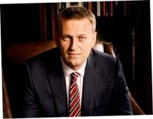 Навальный перенес акцию